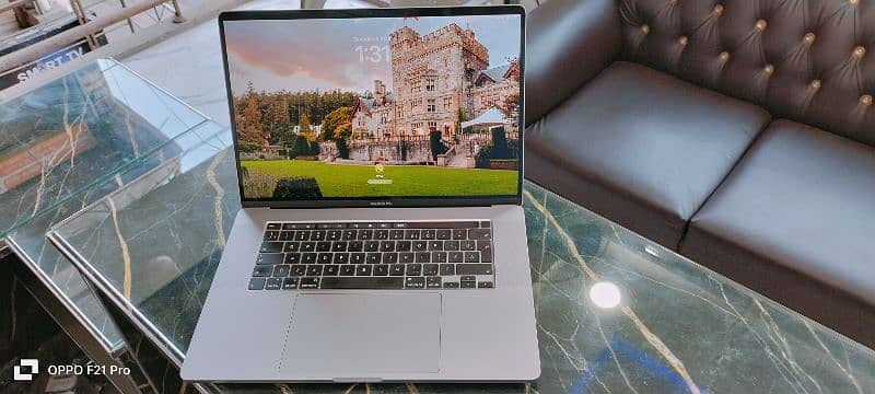 MacBook Pro 2019 16" i9 5