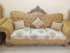 5 seater sofa set Taj style urgent sale