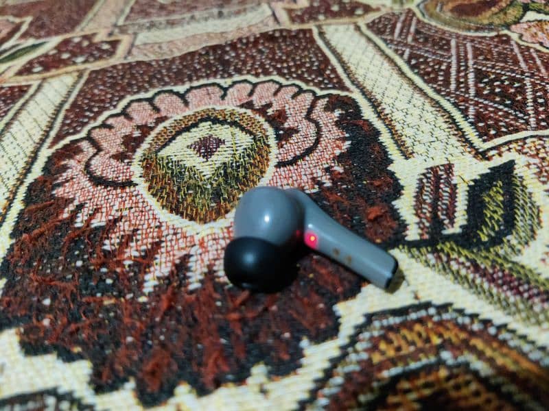 Audionic Airbuds 585 wireless Aribuds 3