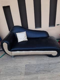 Black n skin dewan sofa type 0
