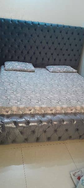 Brand new king-size bed for sale 3