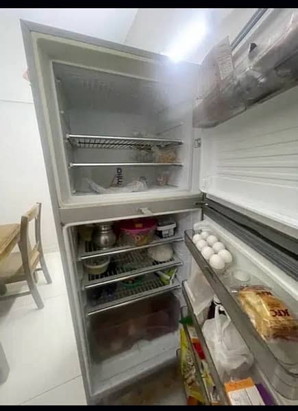 refrigerator used in good condition 2014 model large size DAWLANCE 1