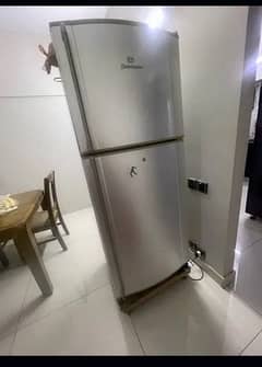 refrigerator used in good condition 2014 model large size DAWLANCE 0