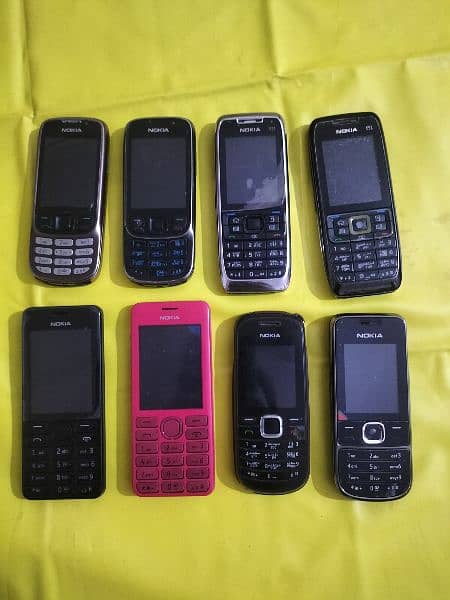 nokia , Sony Ericsson, Samsung, Motorola 3