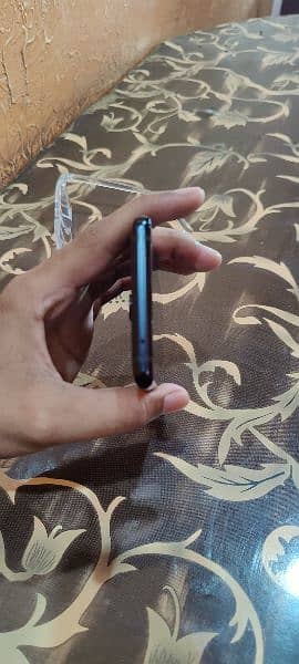 OnePlus 8 pro 8+8GB 128GB 7