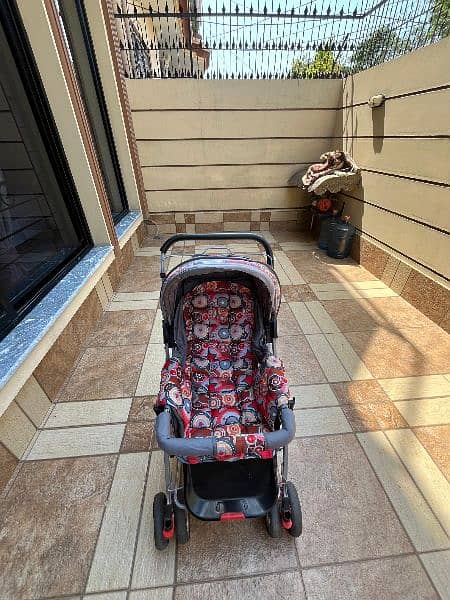 CHICAGO IMPORTED QUALITY PRAM FOR SALE 4