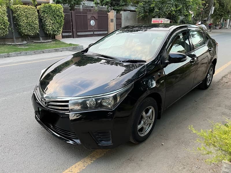 Toyota Corolla GLI 2015 Automatic 4