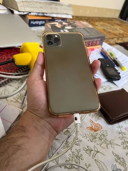 Iphone 11 pro max 256gb pta approved 2