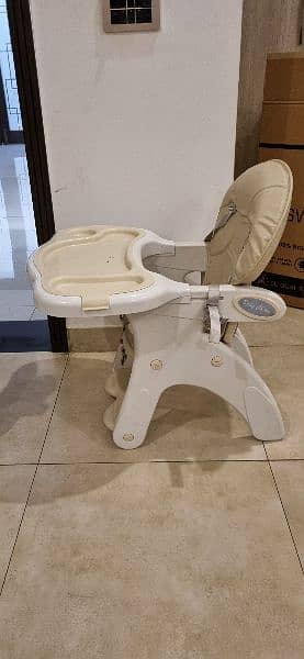 Baby Hi chair 4