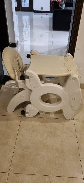 Baby Hi chair 7