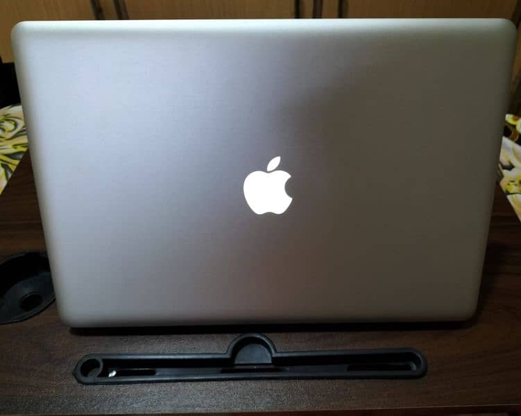 MacBook Pro 15 inch 2