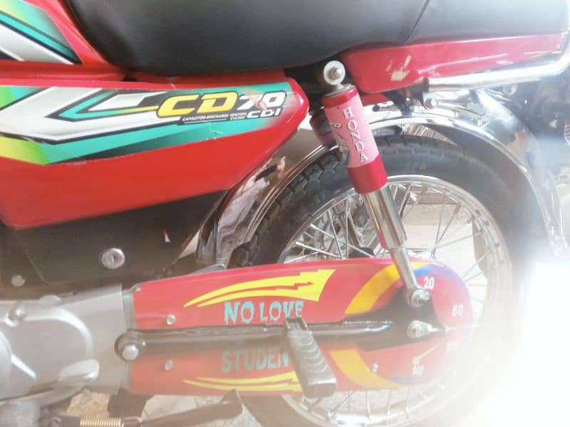 lush Honda 70 for Sale in A1 condition 5