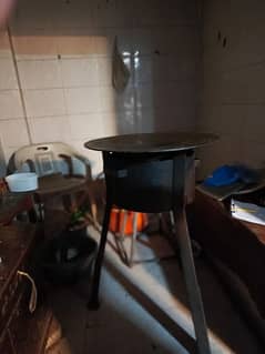 tawa 2.5by2.5 with stand stove