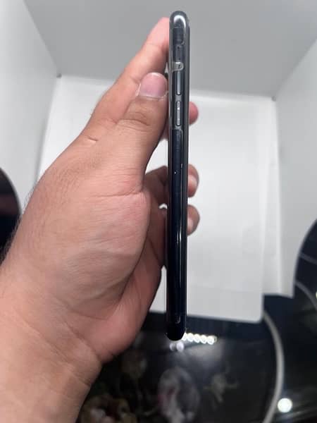 Iphone XR 64Gb FU 3