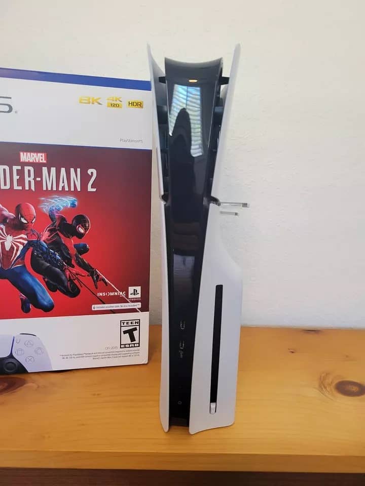 Sony PS5 Slim Marvel's Spider-Man 2 Bundle 1TB Disc Edition 3