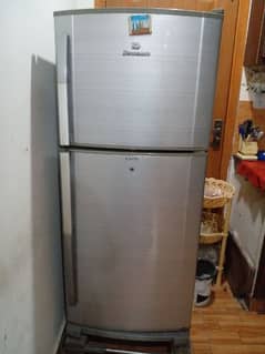 Dawlance Refrigerator 12 Cubic feet