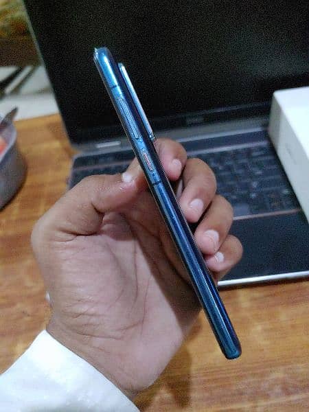 Huawei P40.8/128. Dual sim. 4