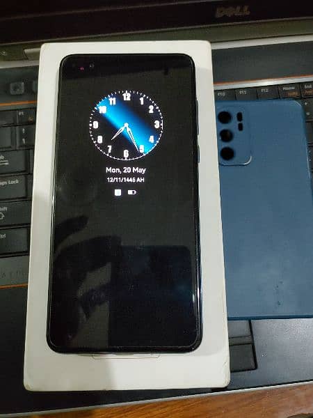 Huawei P40.8/128. Dual sim. 11