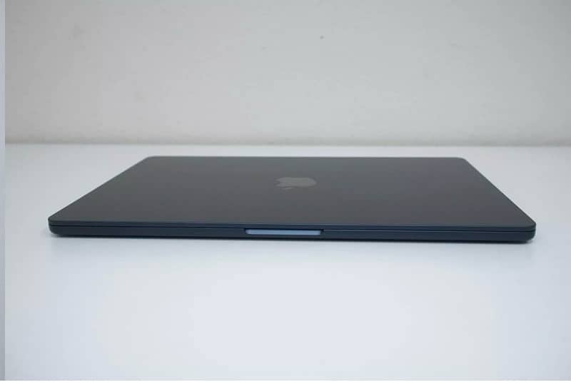 Apple MacBook Air 2024 15 Inch Apple M3 512GB SSD 16GB RAM 10C GPU 6