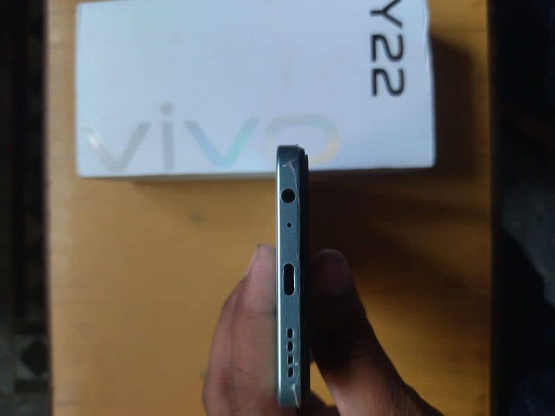 Vivo y22 For Sale Lush condition 4