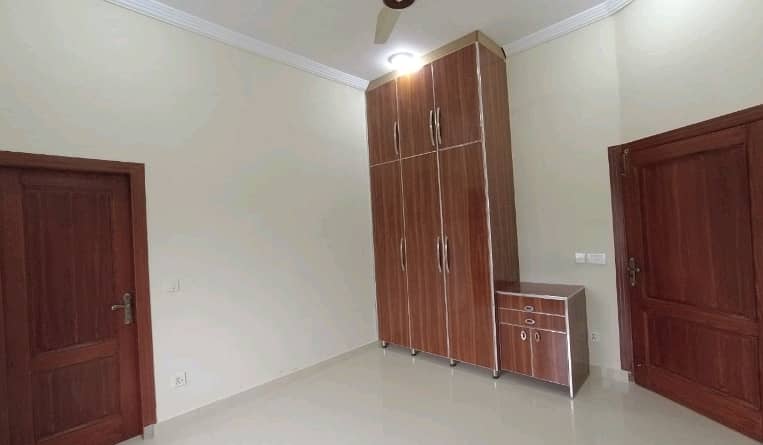 This Is Your Chance To Buy House In Islamabad 4