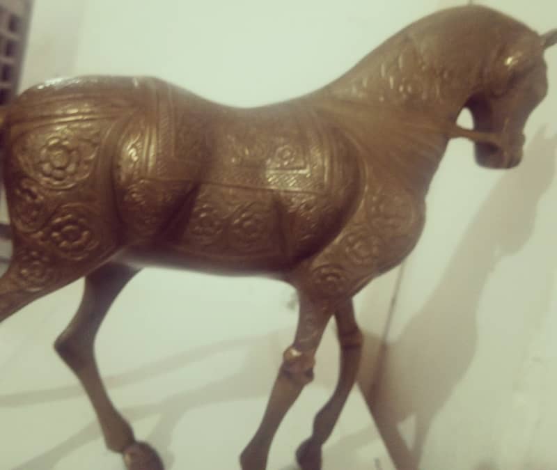 Old Foreign golden Antique Horse for sale 3