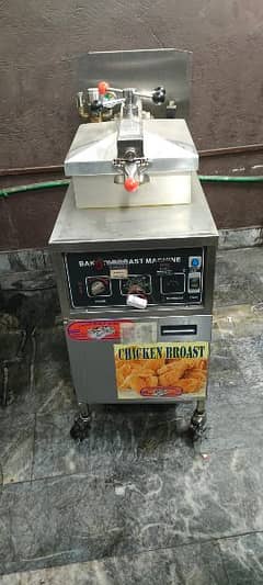 Henny penny broast machine