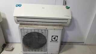 mint condition and great working AC