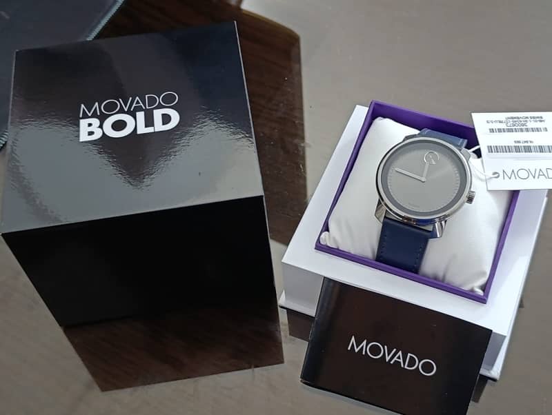 Brand New MOVADO BOLD Men's Stainless Steel Gray Dial Navy Blue Strap 1