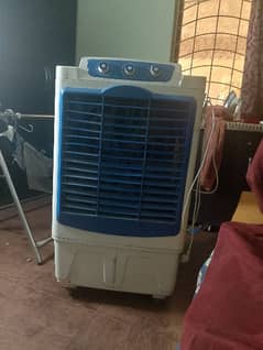 Air cooler slightly used