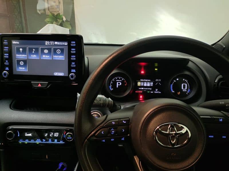 Toyota Yaris 2020 7