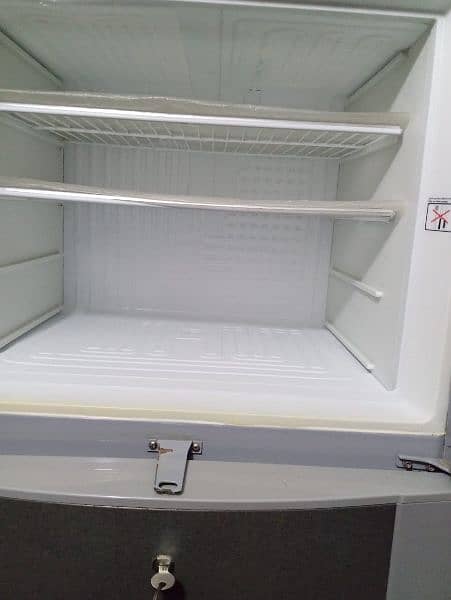 Dawlance Refrigerator 3