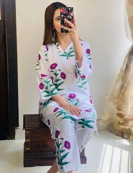 Women's Suit 2 pcs women's stitched linens printed Shirts and trousers 2