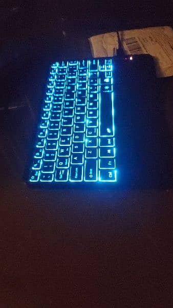 Bluetooth keyboard with touchpad 0