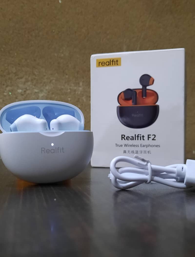 New Realfit f2 B 5.3v (P9/pro Max Headphones/Earbuds/Earpods/airpods) 9