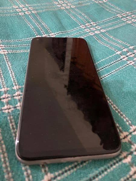 huawei nova 7i 10/10 condition hai with box with  new 40 w charger 7