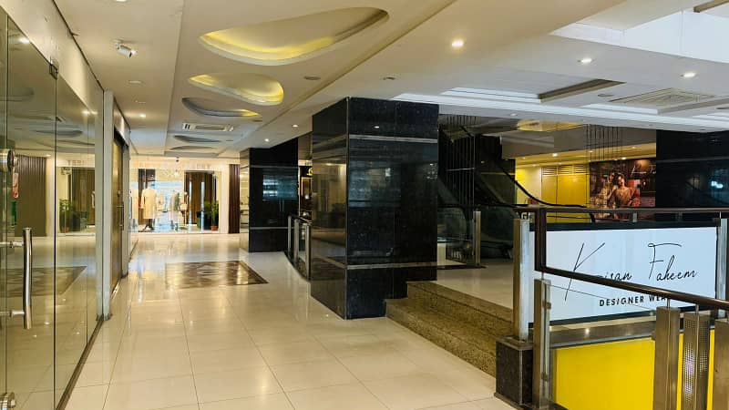 650 Square Feet Reasonable Rent Corporate Office Available At Main Boulevard Gulberg 5