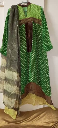 preloved dress frock style in a very good condition. .