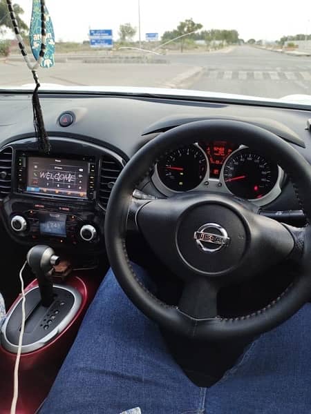 Nissan Juke 2011 10