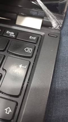 Lenveo  X260 Laptop 0