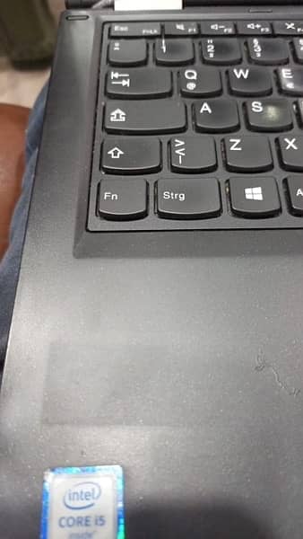 Lenveo  X260 Laptop 3