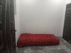 Room for rent in alhamra town