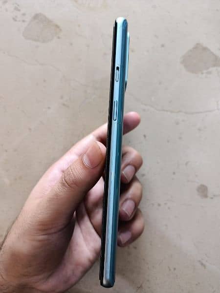 OnePlus 9R 3