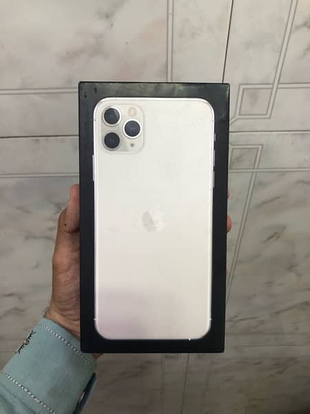 IPhone 11 pro max 512gb pta Approved 2