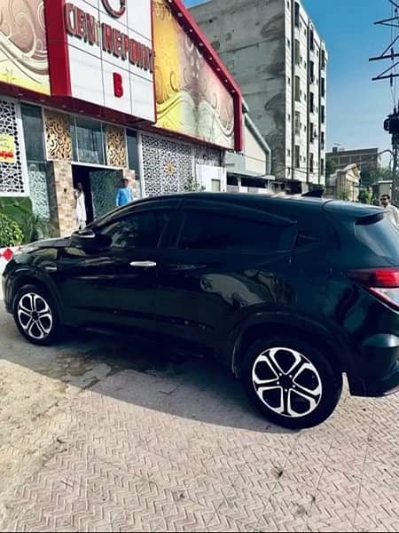 Honda Vezel 2014 3