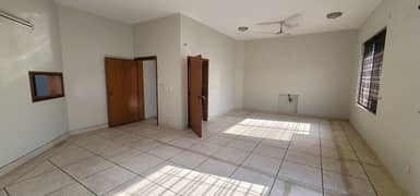 2 Kanal Upper Portion with 3 Bedrooms For Rent in DHA Phase 3 | Separate Entrance | 2 Cars Parking