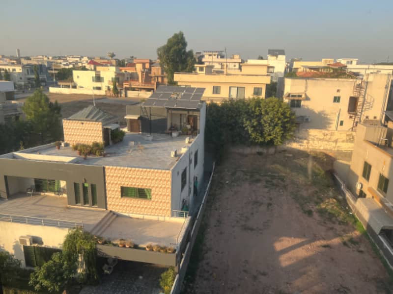 1 Kanal Doubla Unit Semi Furnished House 3 Yers Old In Phase1 Bahria Town Rwp 0