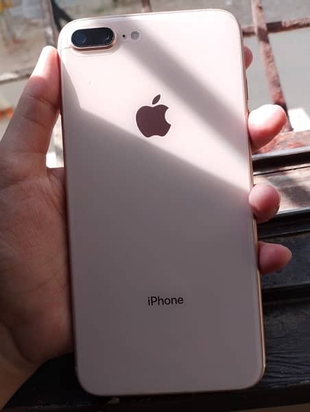 iphone 8 plus golden colour 3