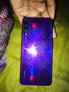 Huawei y6p purple colour 4/64 panal break