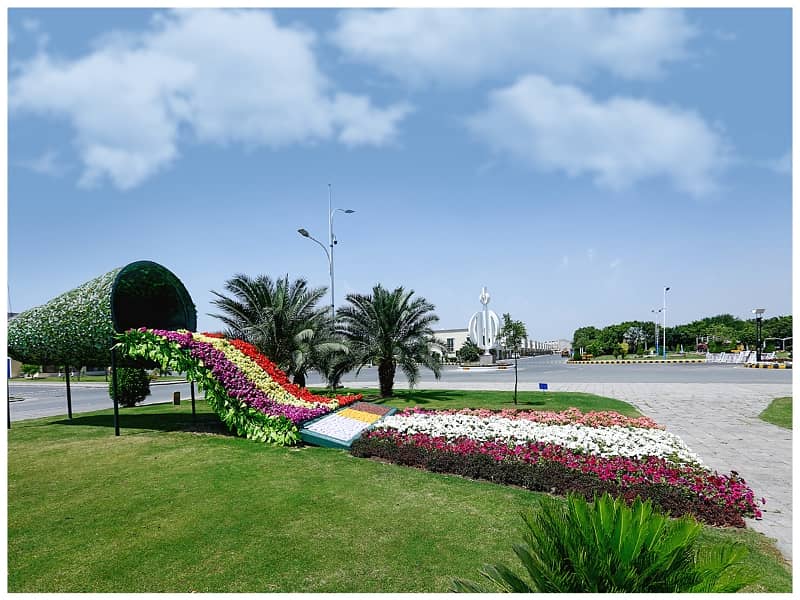 100% On Ground 5 marla plot for sale in g7 block open form with no transfer fee at brilliant location in bahria orchard 2